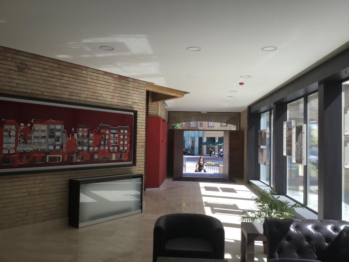 Camplus Pamplona Apartment ภายนอก รูปภาพ