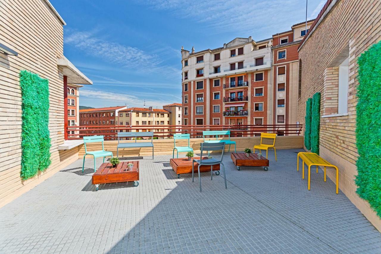 Camplus Pamplona Apartment ภายนอก รูปภาพ